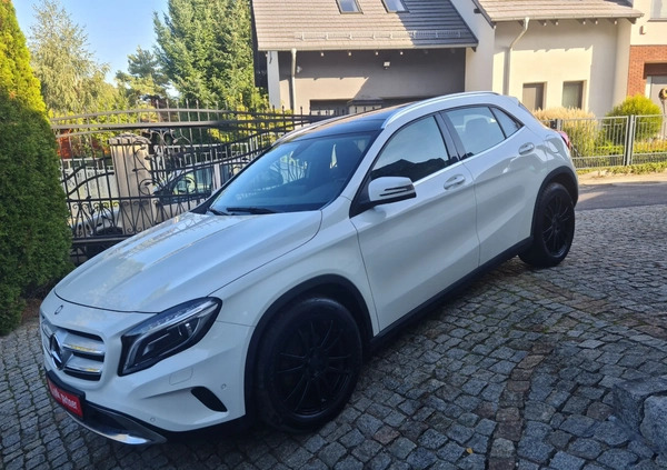 Mercedes-Benz GLA cena 83999 przebieg: 65000, rok produkcji 2016 z Szczebrzeszyn małe 667